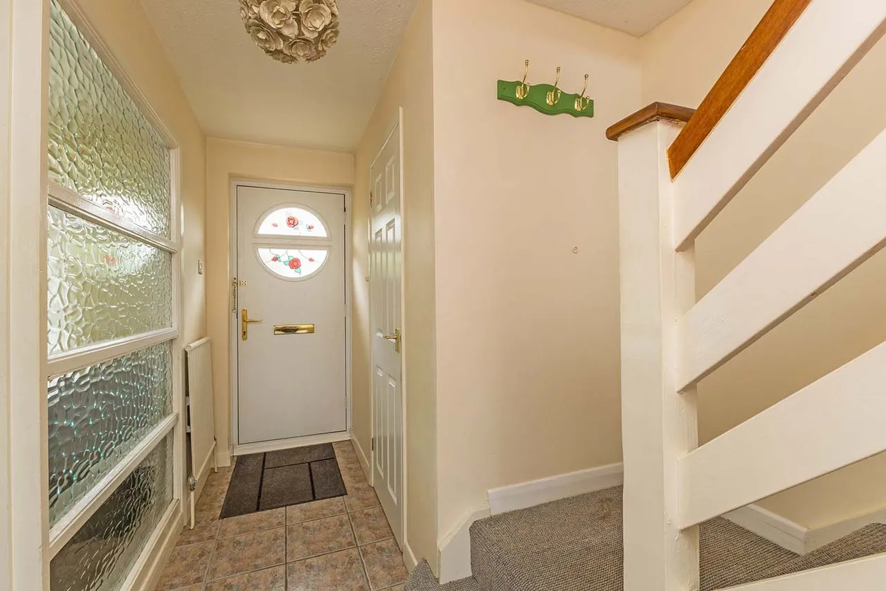 Brompton Drive, Cranbrook Drive, Maidenhead, Berkshire, photo 5