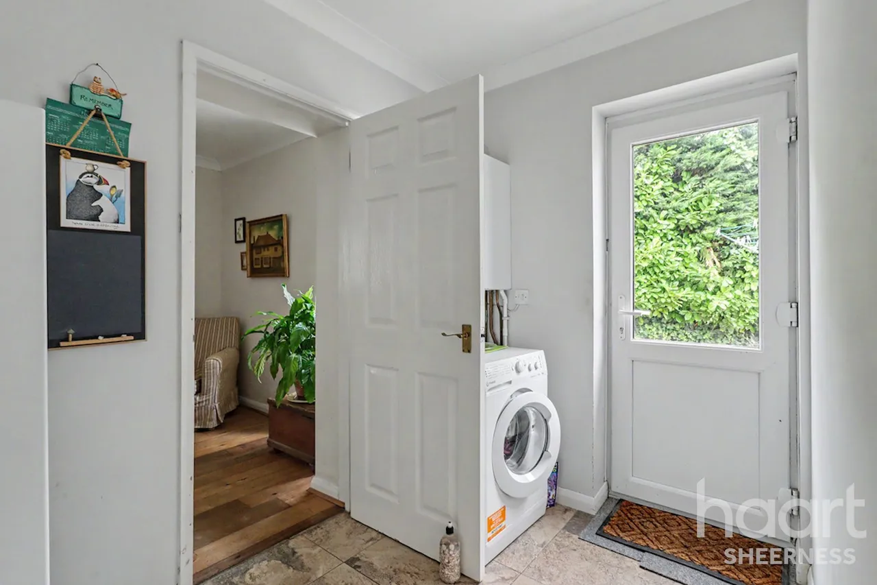 Knoll Way, Warden Bay, ME12, photo 15