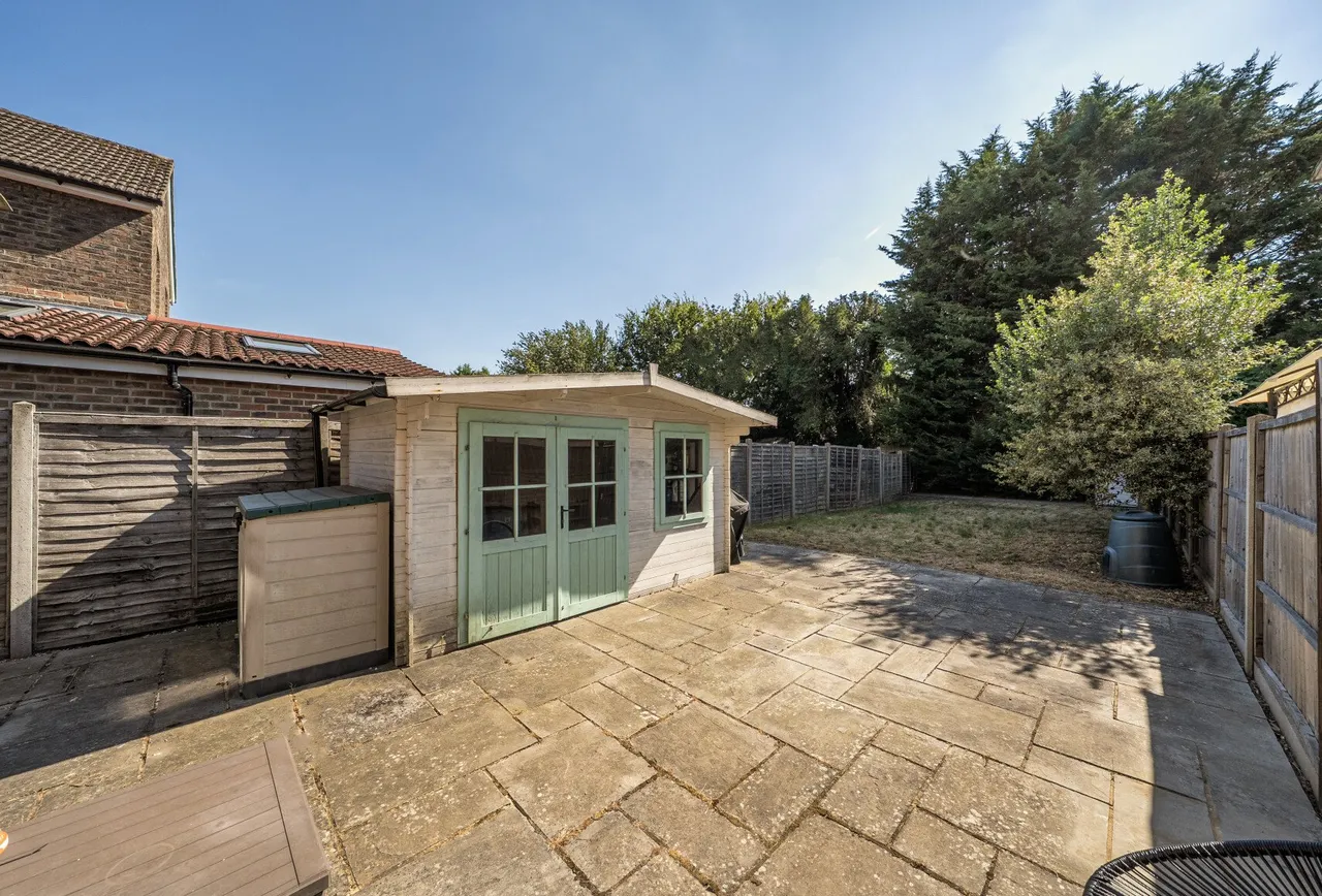 Lumley Road, Horley, RH6 7JF, photo 5