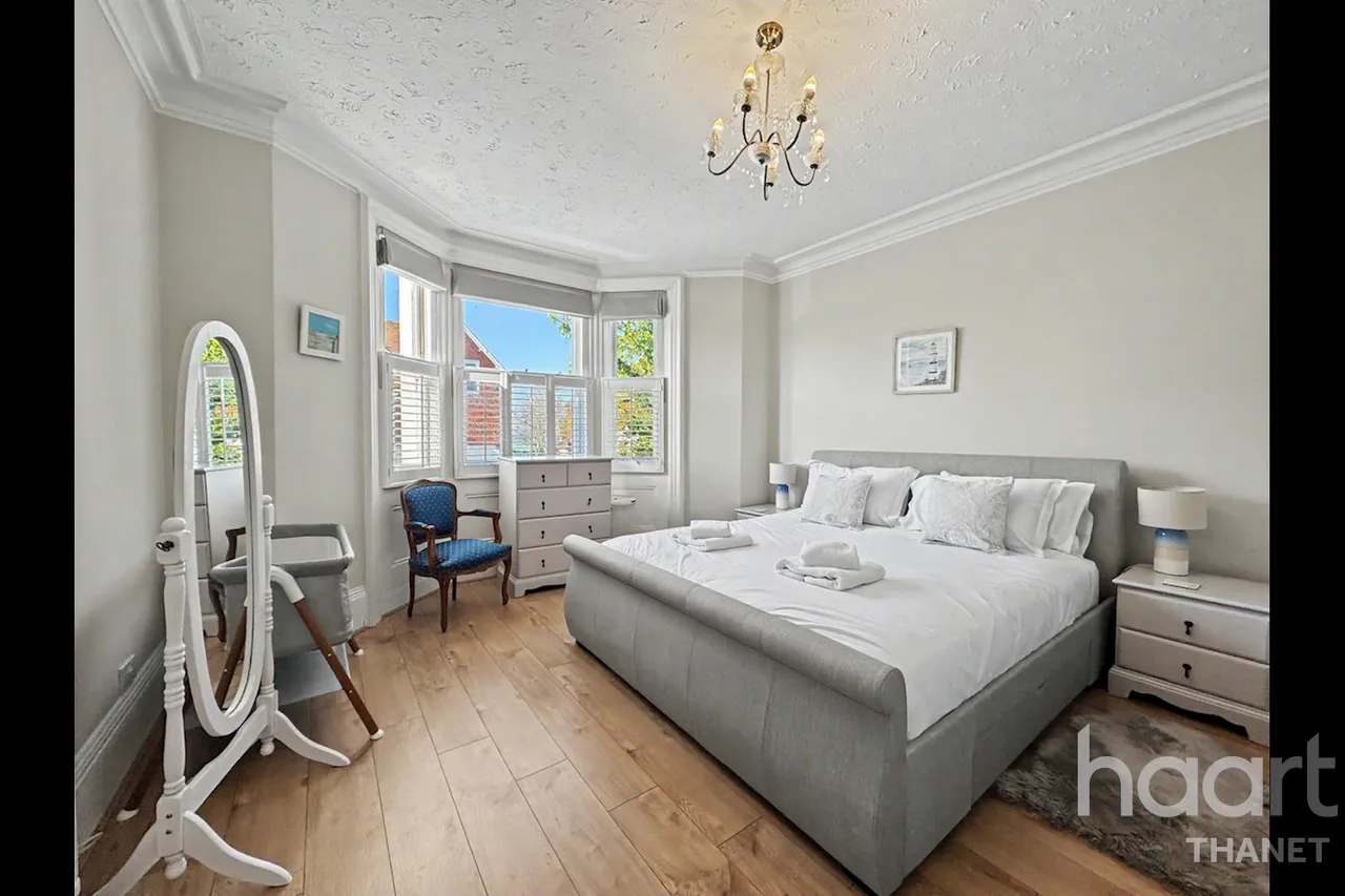 Westgate Bay Avenue, Westgate-On-Sea, CT8, photo 12