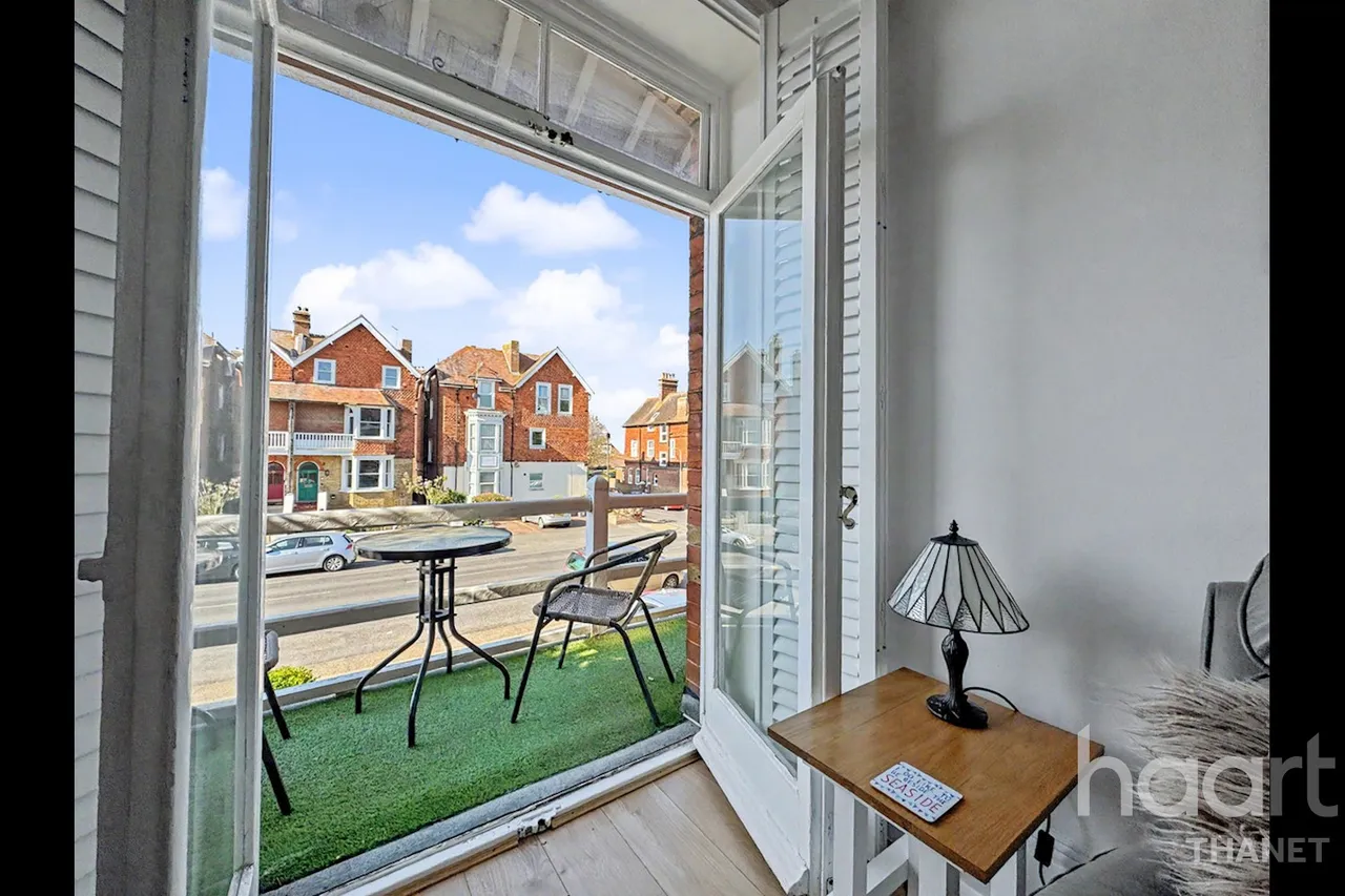 Westgate Bay Avenue, Westgate-On-Sea, CT8, photo 5