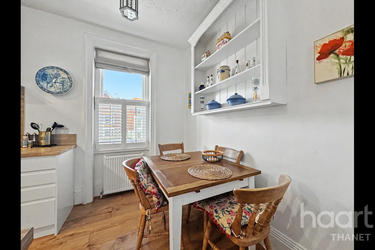 Westgate Bay Avenue, Westgate-On-Sea, CT8, photo 11