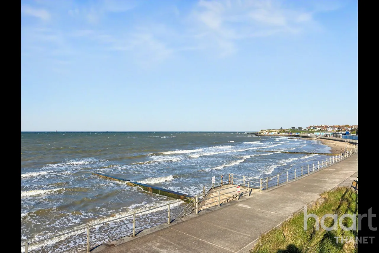 Westgate Bay Avenue, Westgate-On-Sea, CT8, photo 17