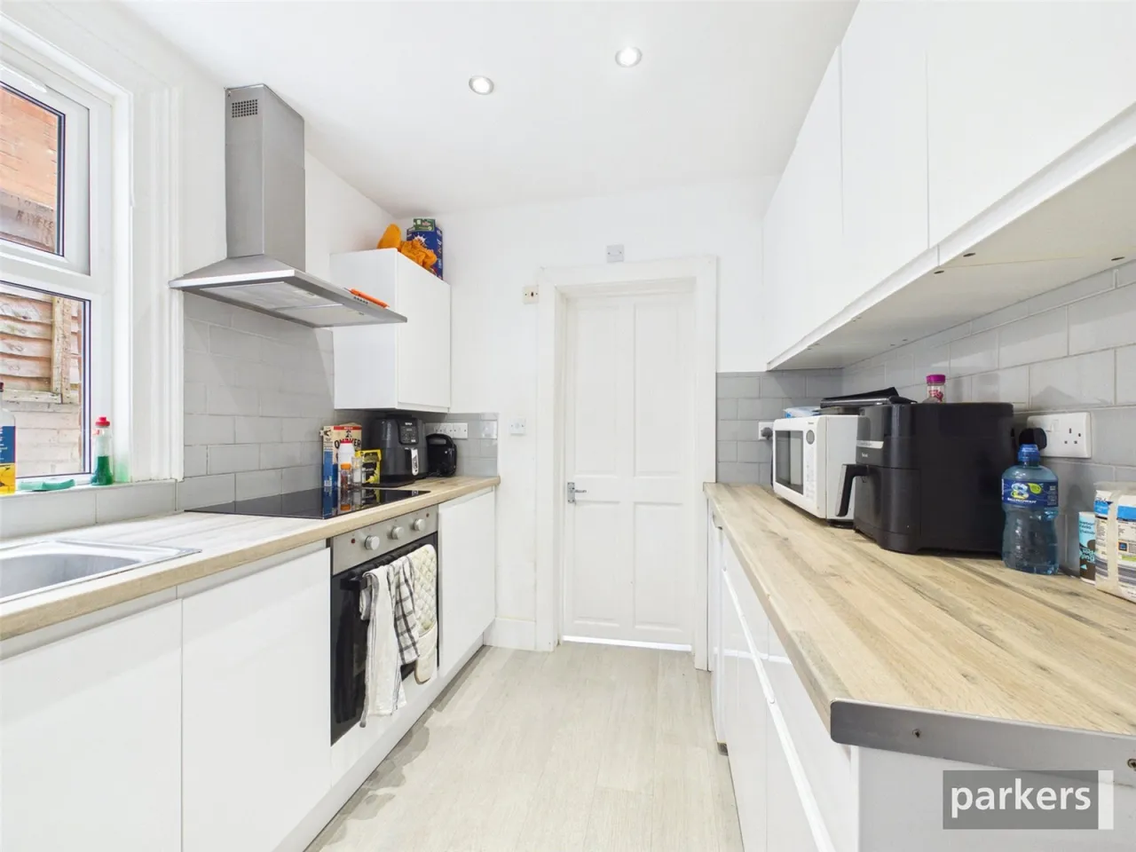 Pitcroft Avenue, Reading, RG6, photo 2