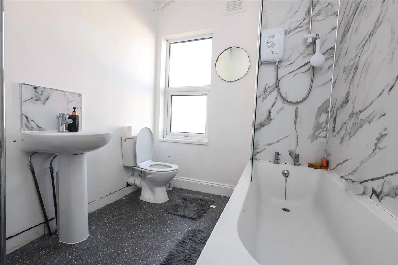 Beakes Road, Smethwick, B67, photo 9