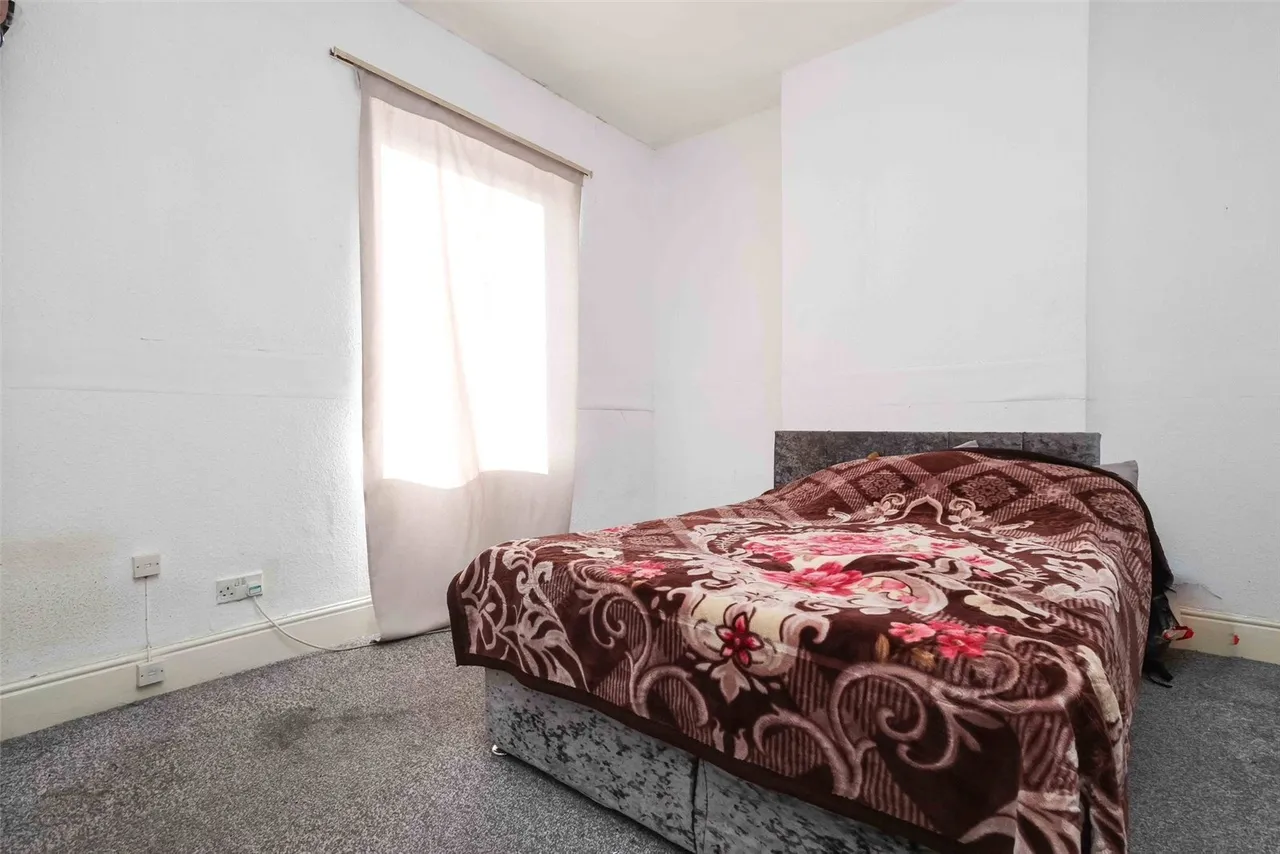 Beakes Road, Smethwick, B67, photo 6