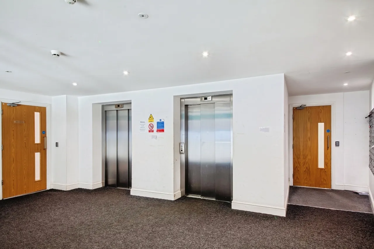 Queen Street, Sheffield, S1, photo 5