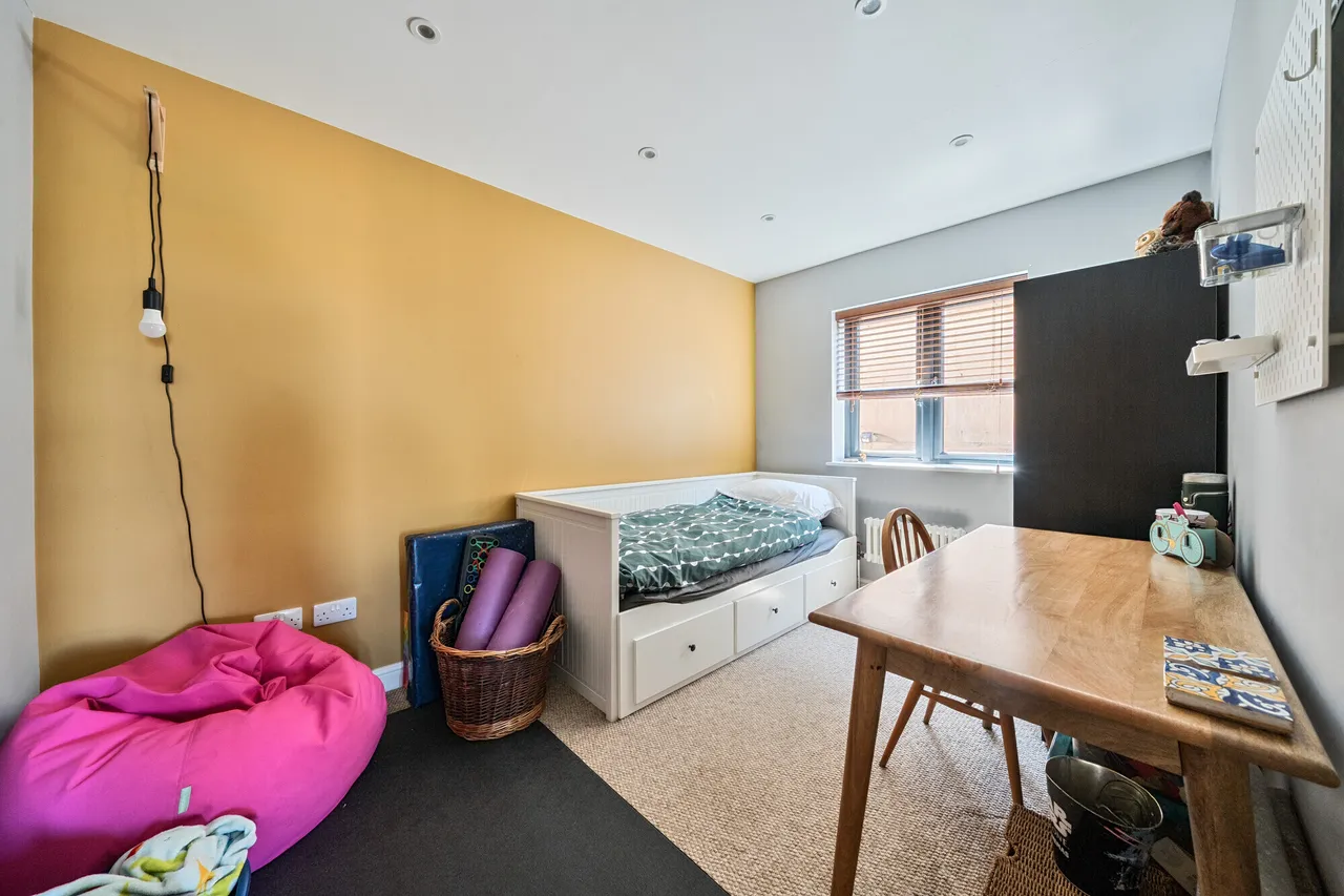 Moores Place, Hungerford, RG17, photo 9