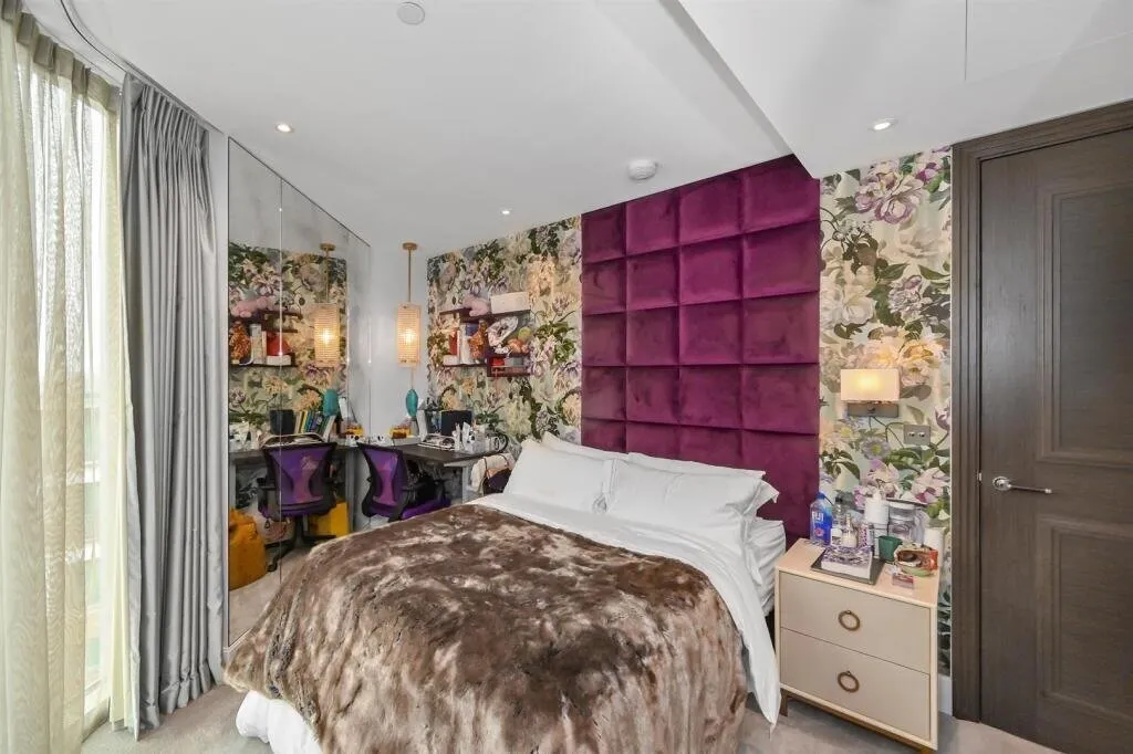Warwick Lane, London, W14, photo 12