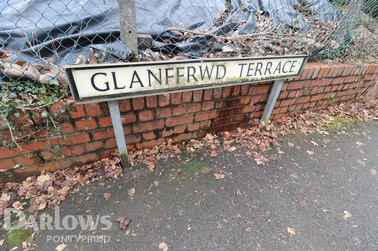 GLANFFRWD Terrace, Pontypridd, photo 4