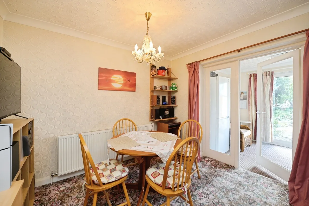 Dominion Drive, Romford, RM5, photo 7