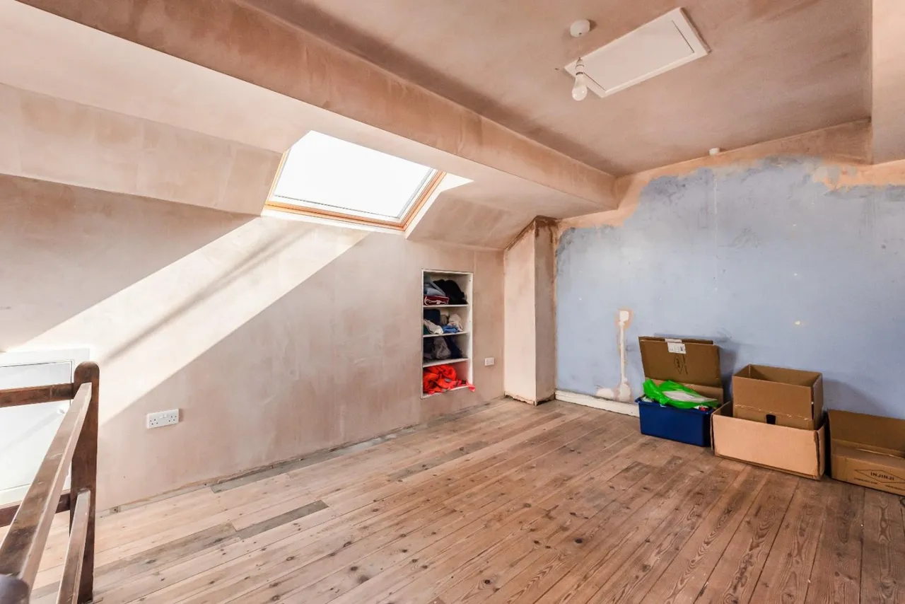 Falmouth Road, Sheffield, S7, photo 12