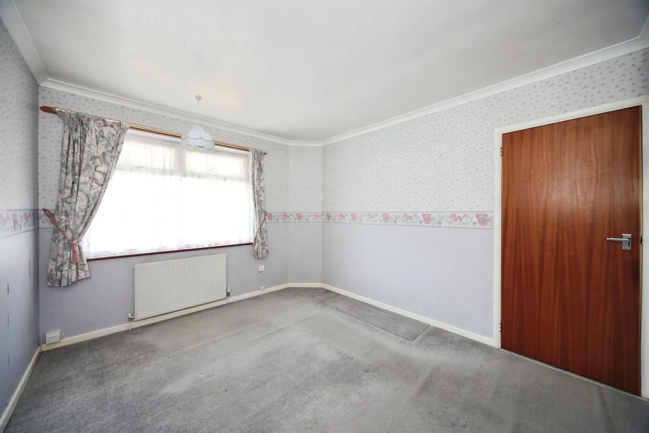 Ridgeway Avenue, Dunstable, photo 9