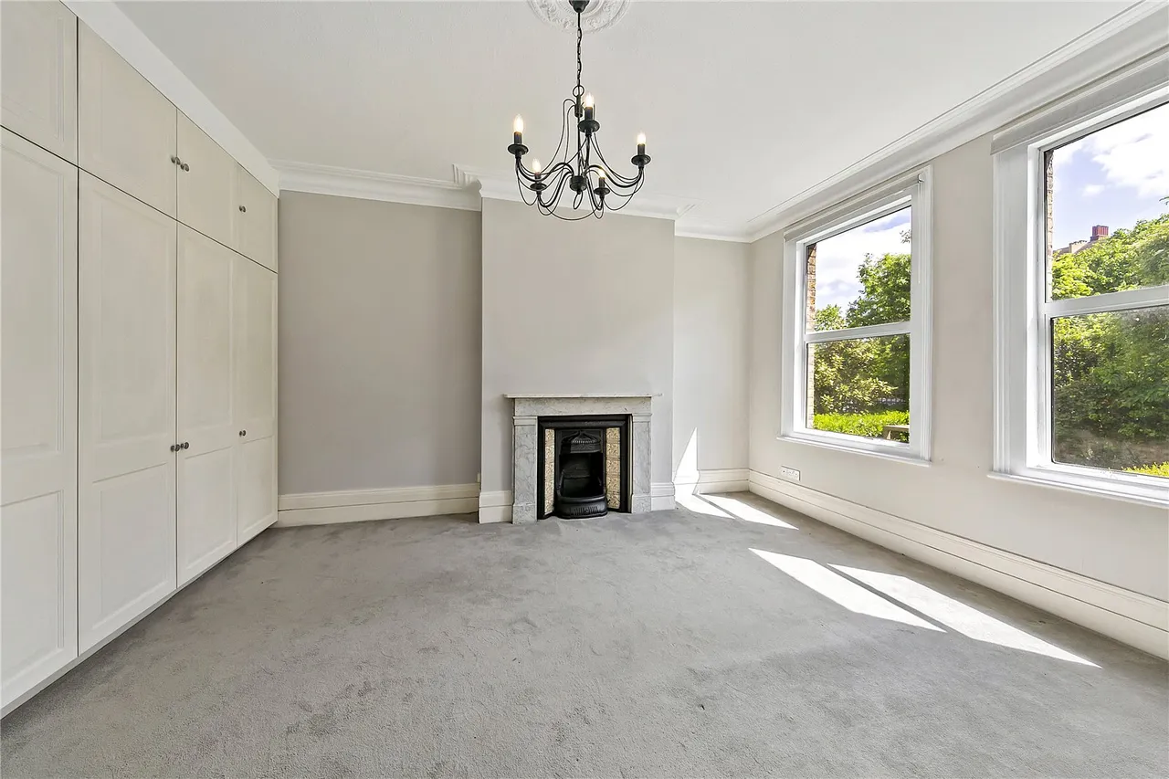 Ellerker Gardens, Richmond, TW10, photo 10