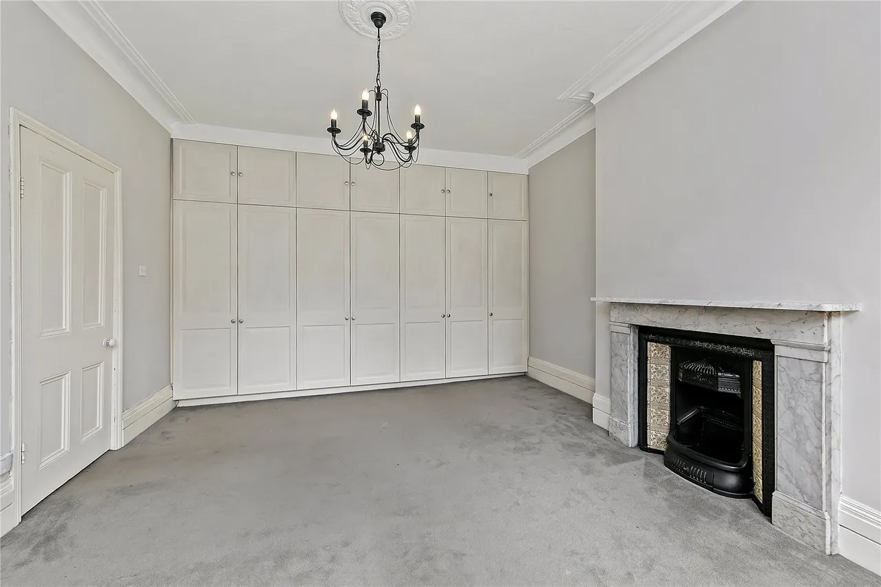 Ellerker Gardens, Richmond, TW10, photo 12
