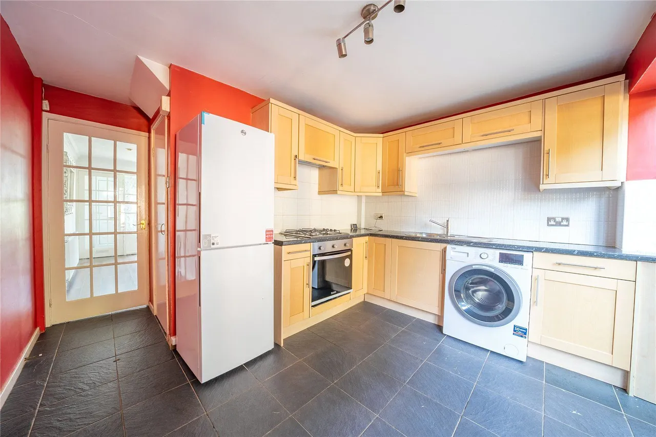 Allerton Grange Croft, Leeds, LS8, photo 10
