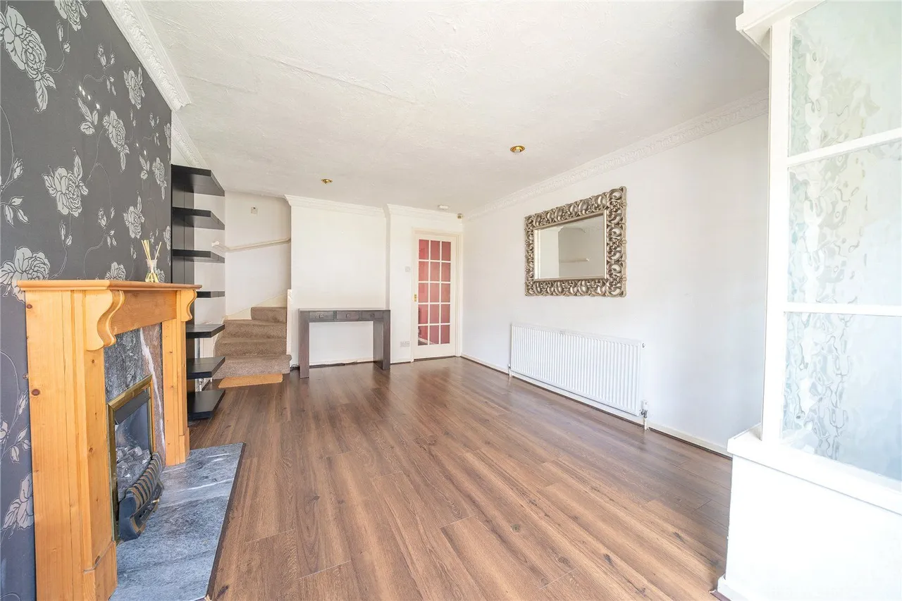 Allerton Grange Croft, Leeds, LS8, photo 11