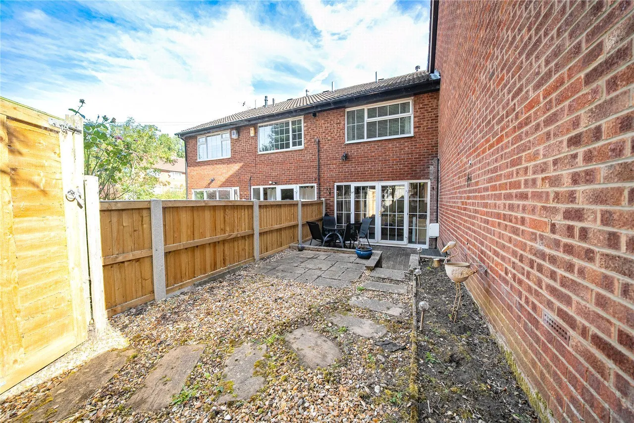 Allerton Grange Croft, Leeds, LS8, photo 8