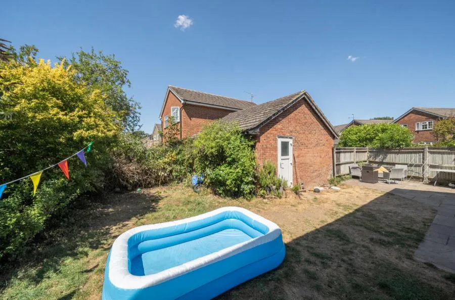 Knox Green, Binfield, RG42, photo 16