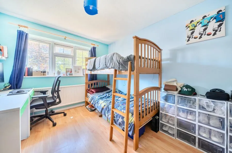 Knox Green, Binfield, RG42, photo 9