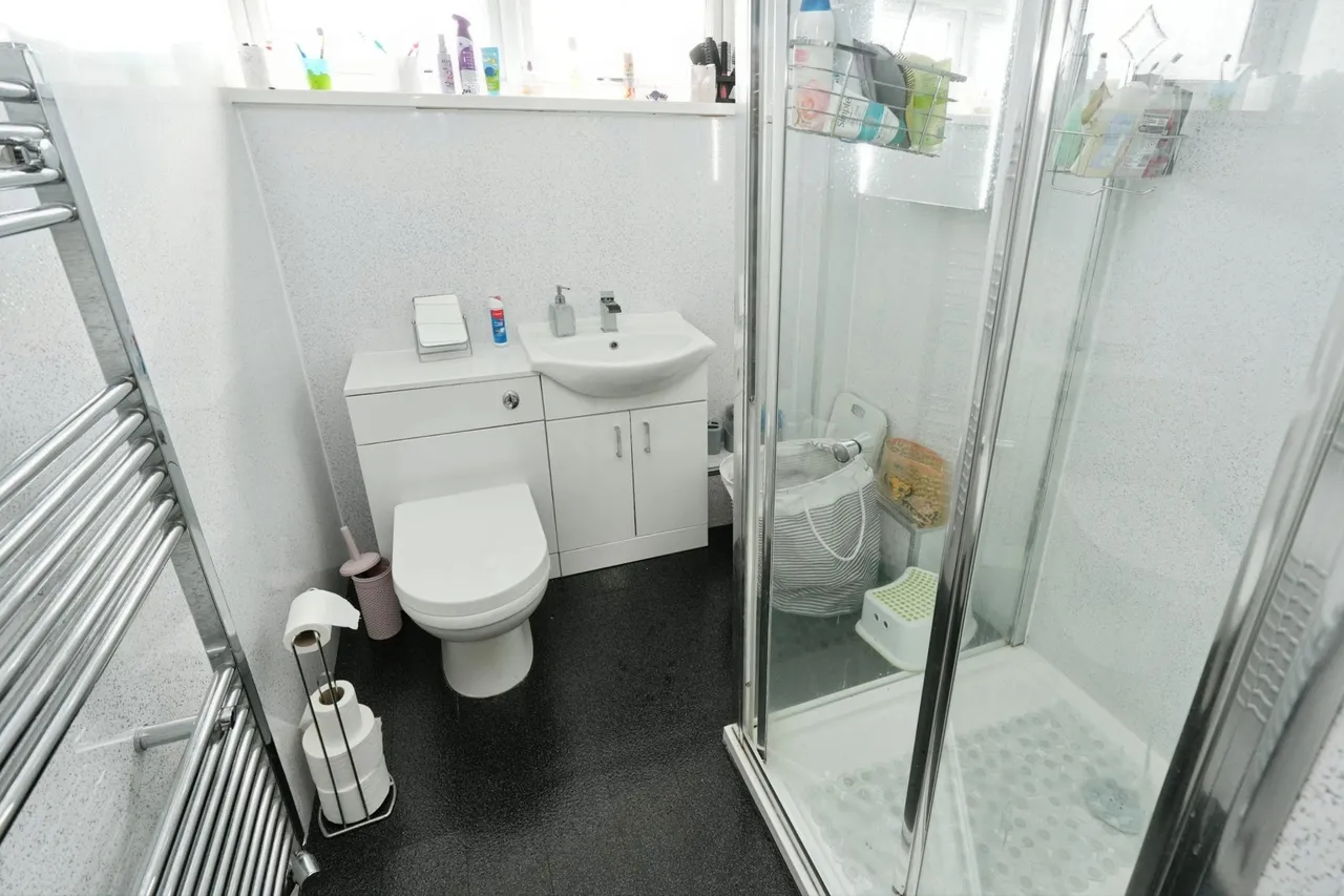 Simmons Drive, Quinton, B32, photo 17