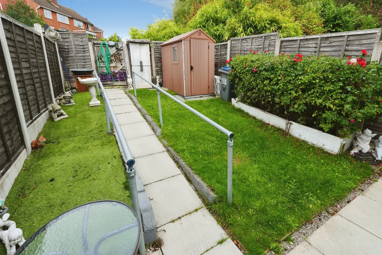 Simmons Drive, Quinton, B32, photo 18