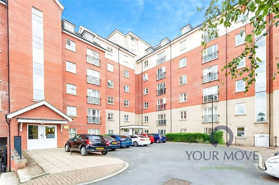 2 bed flat for sale, Palgrave Road, Bedford, MK42
