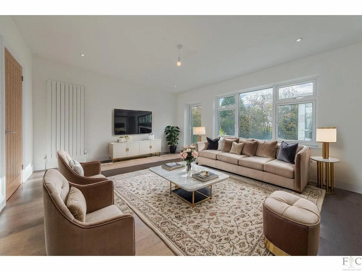 Leicester Road, LE7, photo 13