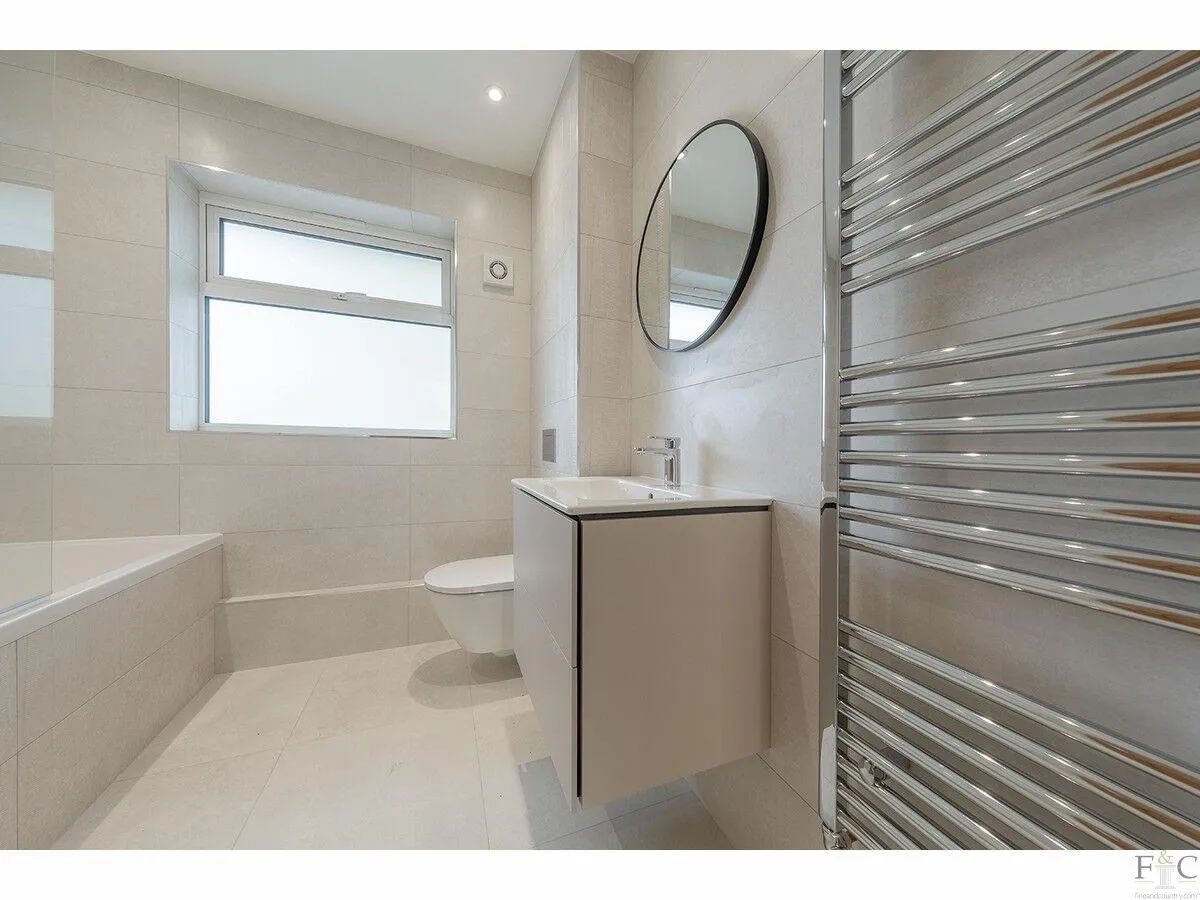 Leicester Road, LE7, photo 19
