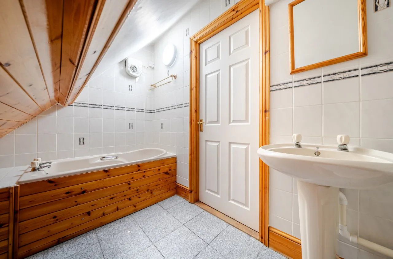 Widley Road, Cosham, PO6, photo 7