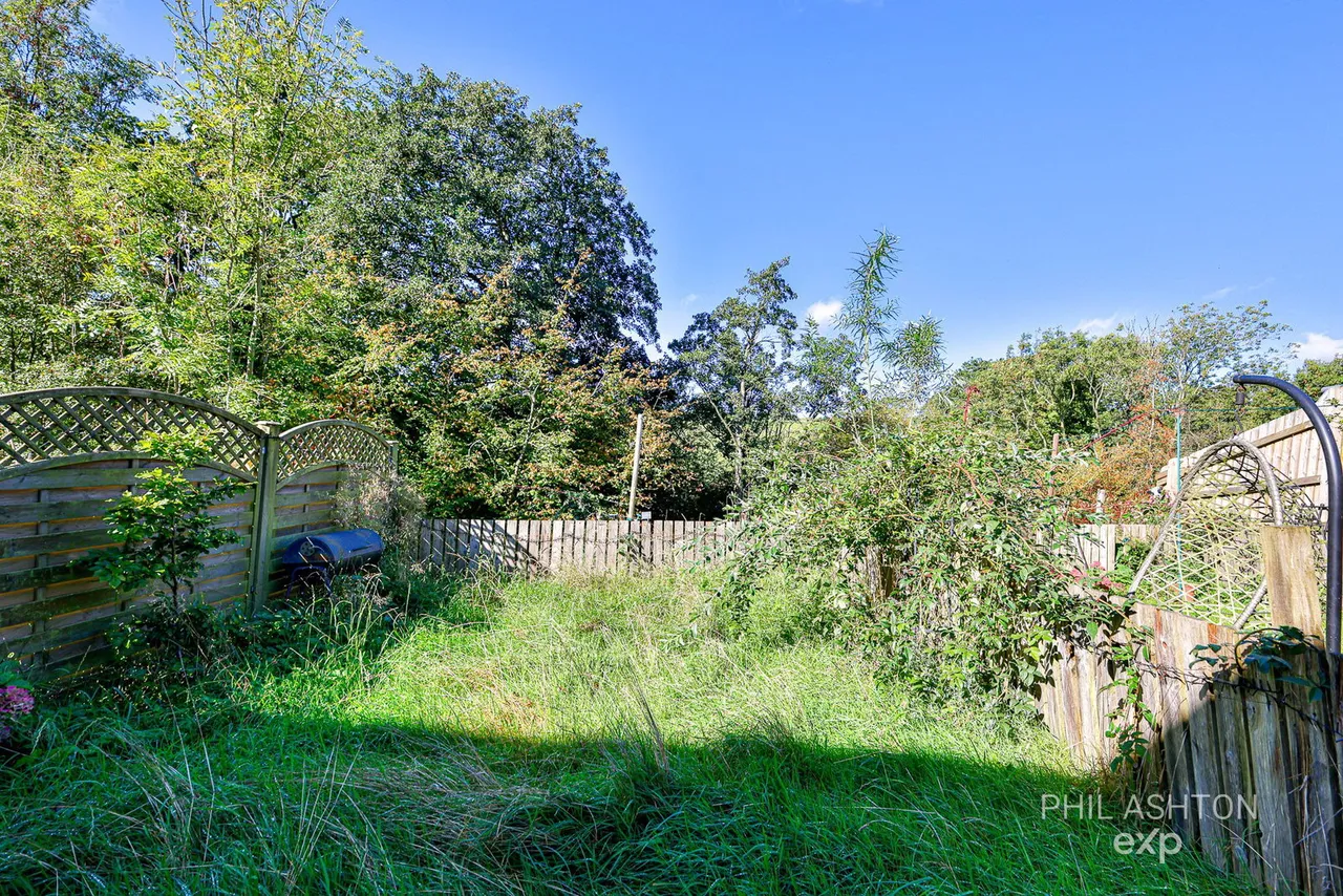 Higham Hall Road, Higham, BB12, photo 18