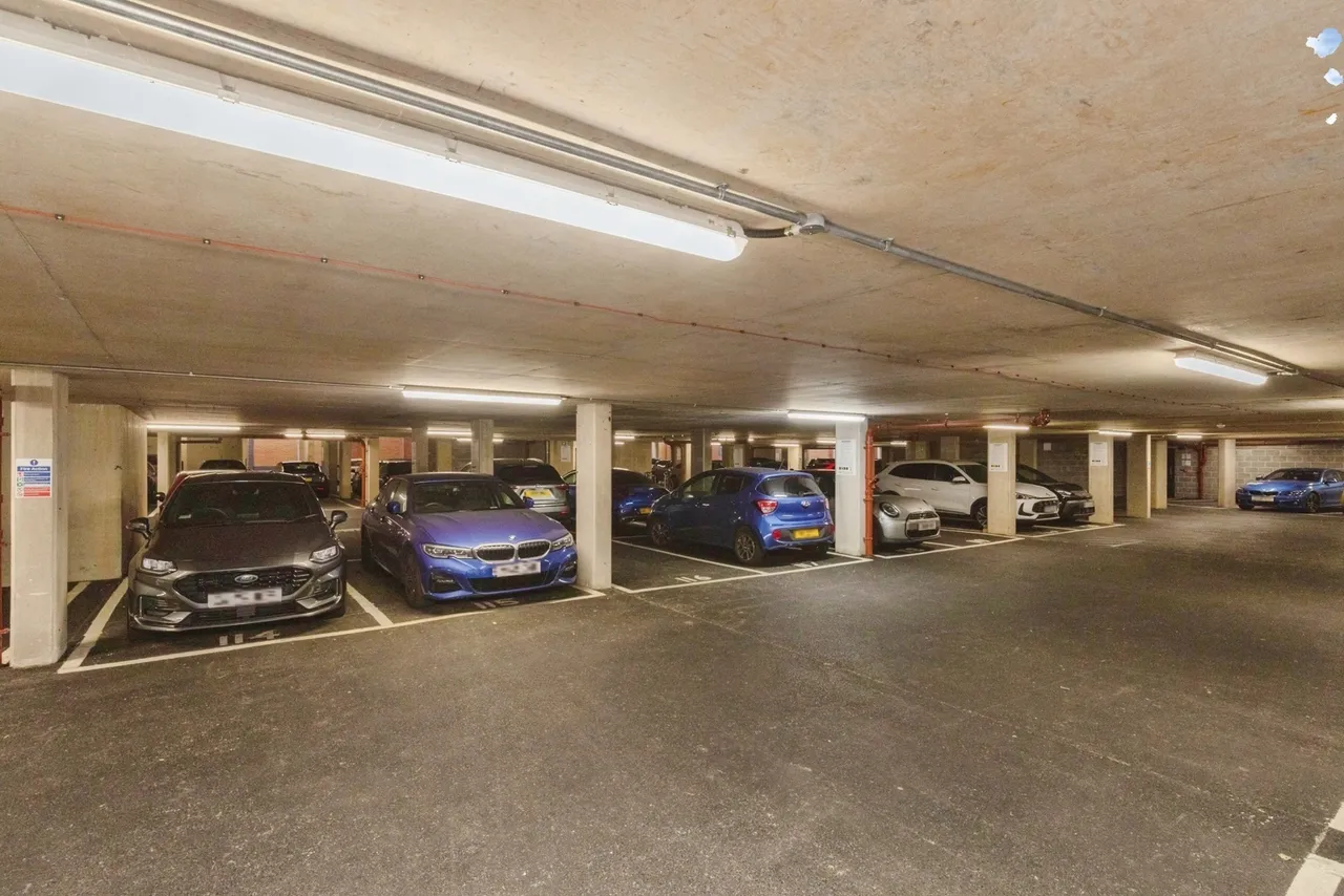 St. Johns Road, Southville, Bristol, Somerset, BS3, photo 16