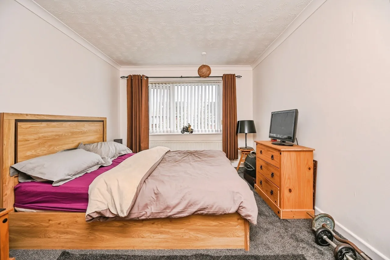 Simons Croft, Bootle, L30, photo 10