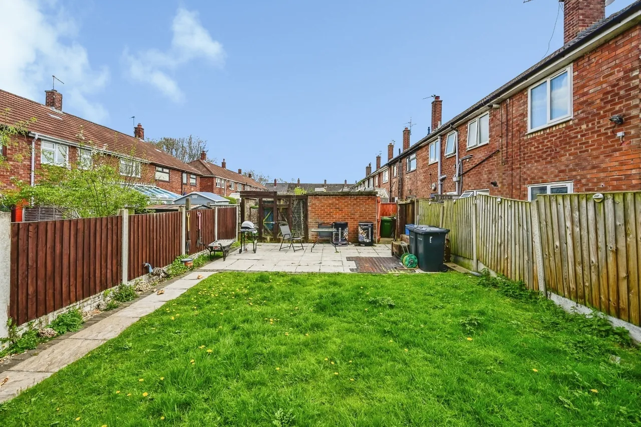 Simons Croft, Bootle, L30, photo 15