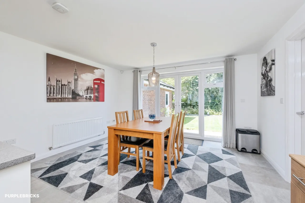 Mitchinson Street, Steeple Claydon, MK18, photo 10