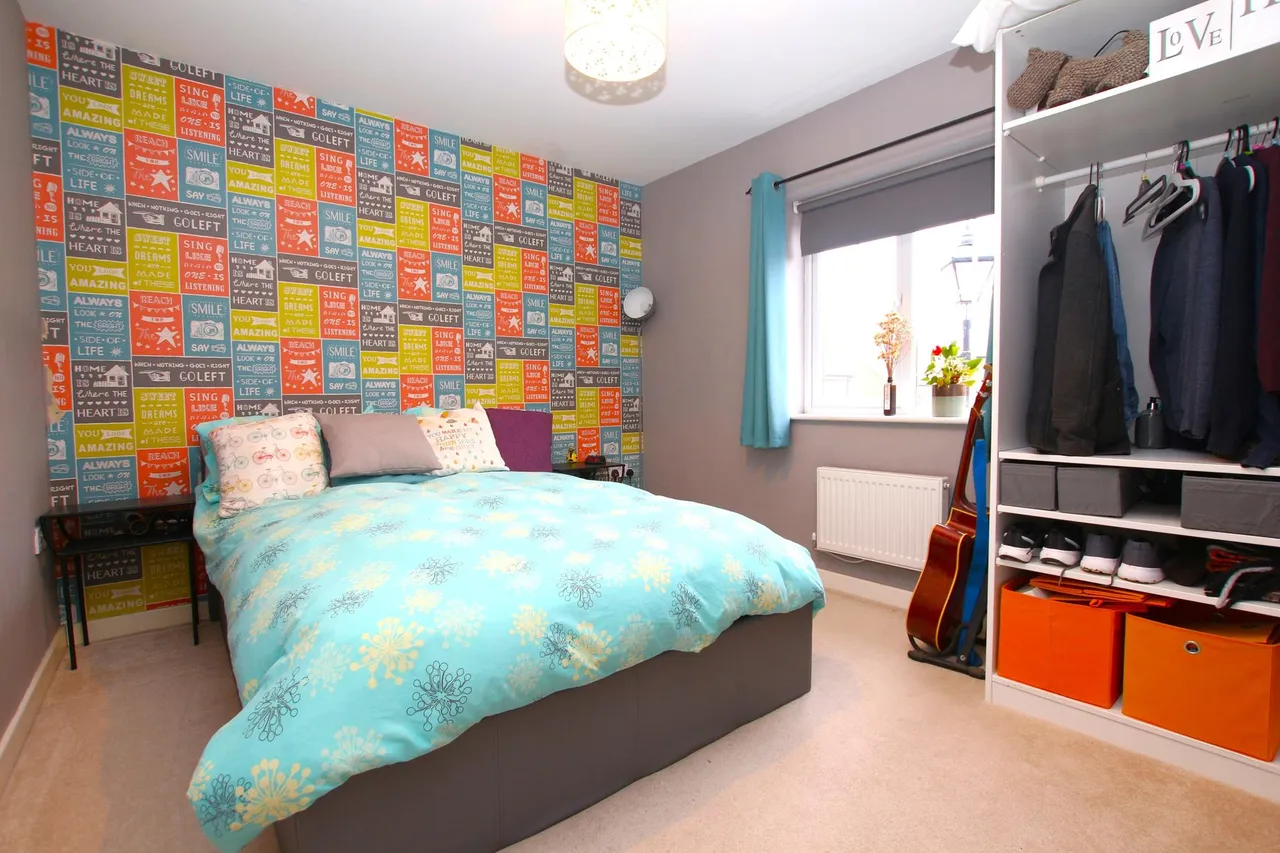 Bluebell Walk, Witham St Hughs, LN6, photo 14