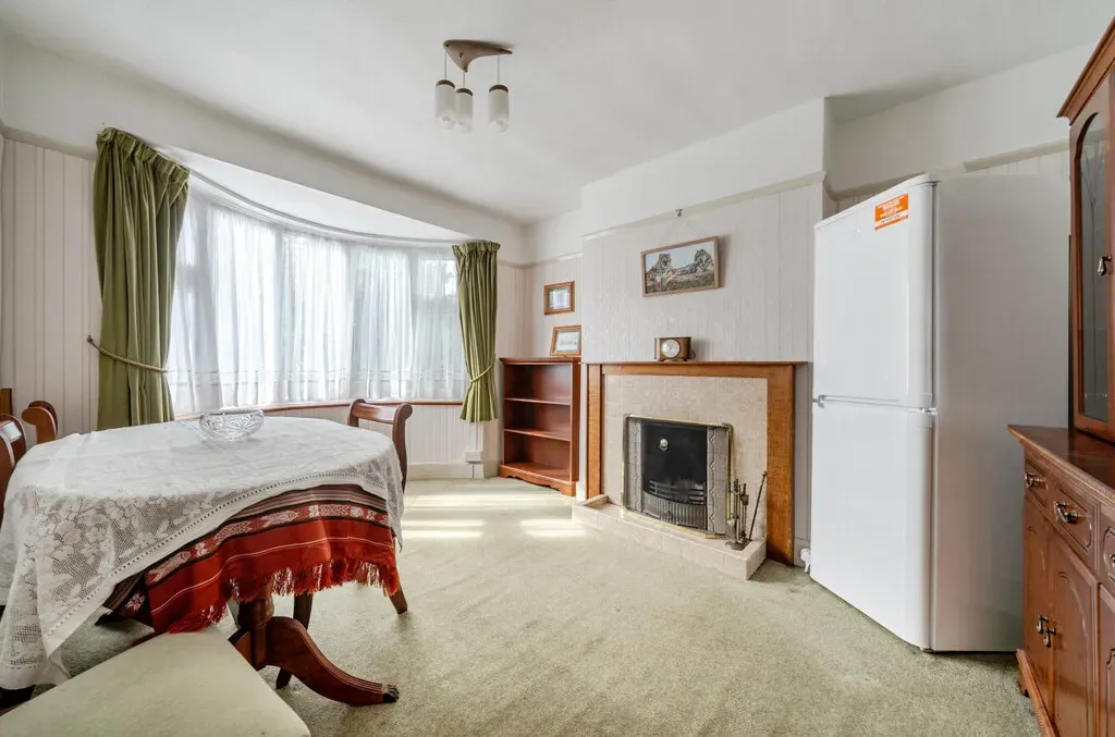 Pinewood Avenue, Sidcup, DA15 8BD, photo 2