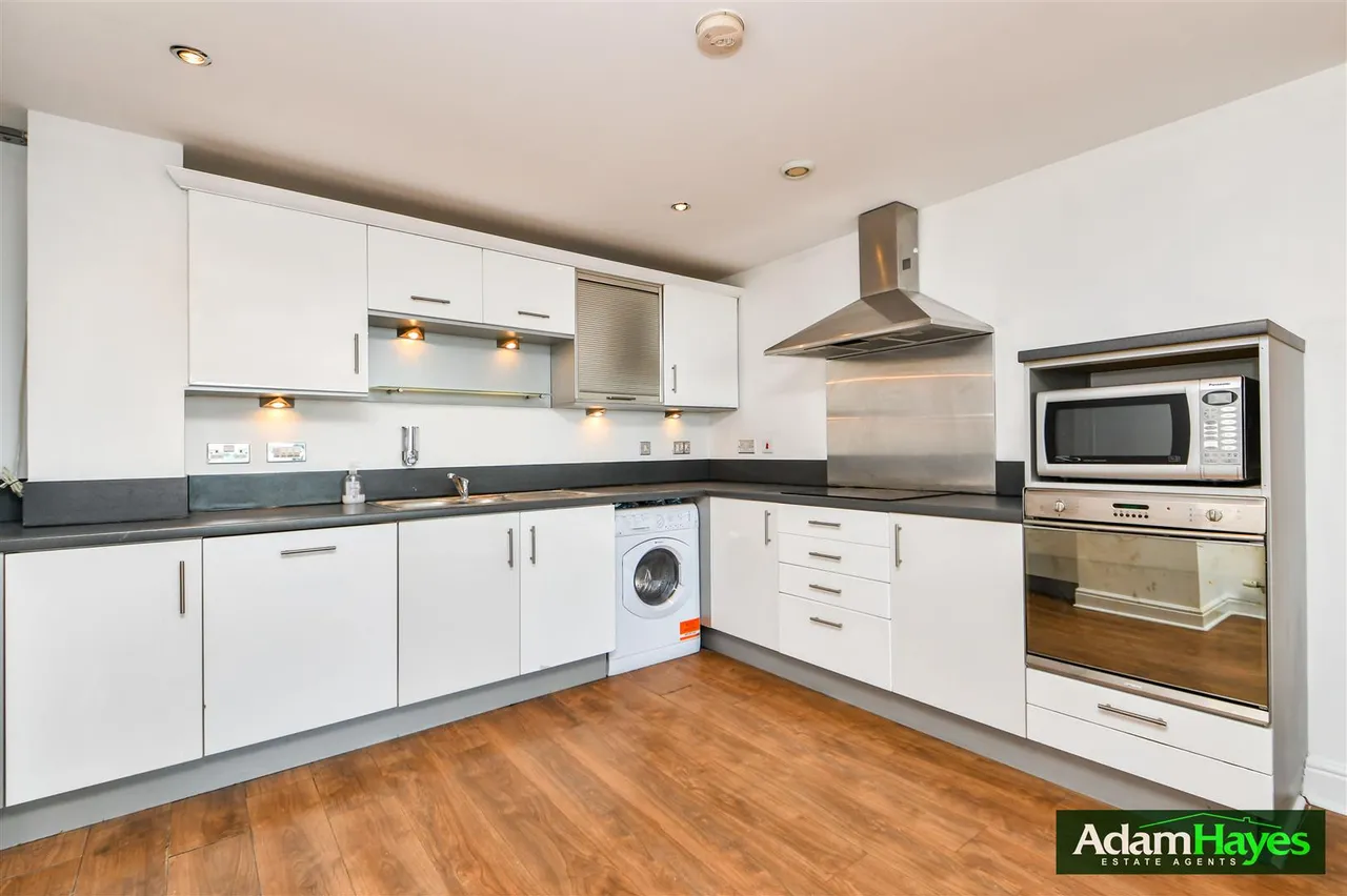 Kingsway, North Finchley, N12, photo 4