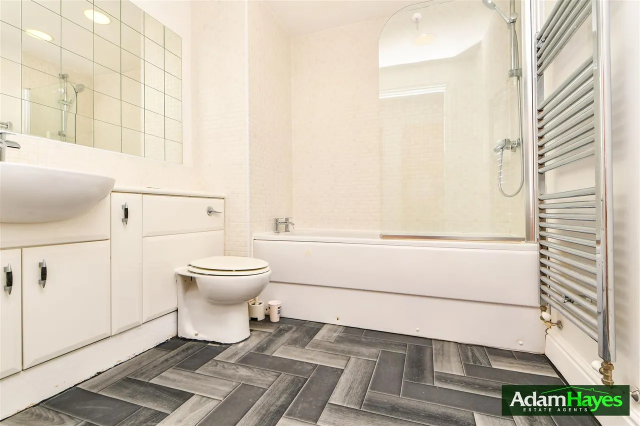 Kingsway, North Finchley, N12, photo 6