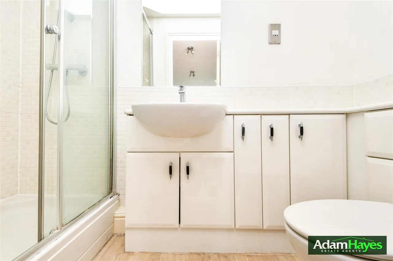 Kingsway, North Finchley, N12, photo 9