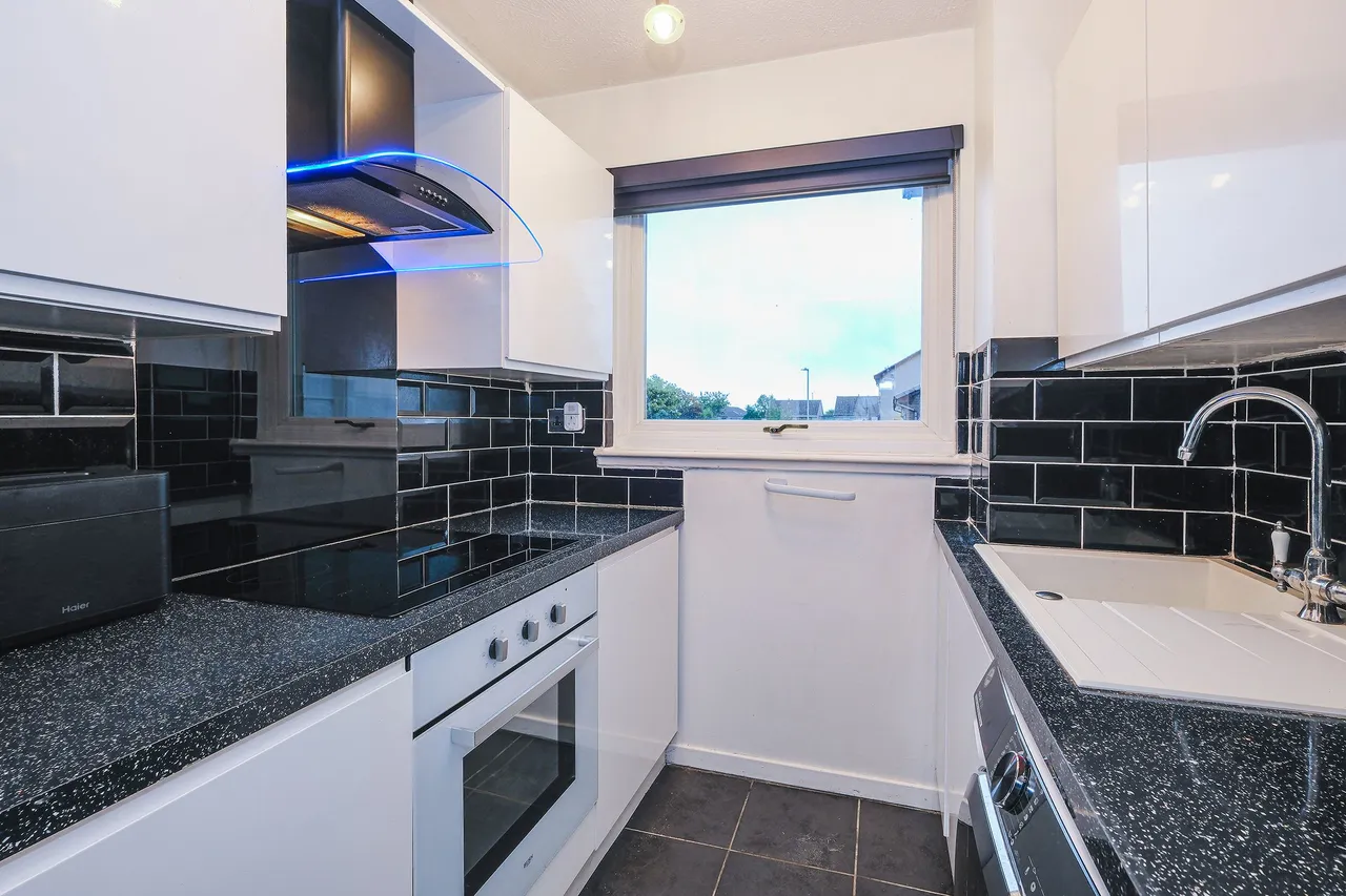 Clashrodney Avenue, Cove Bay, Aberdeen, photo 7