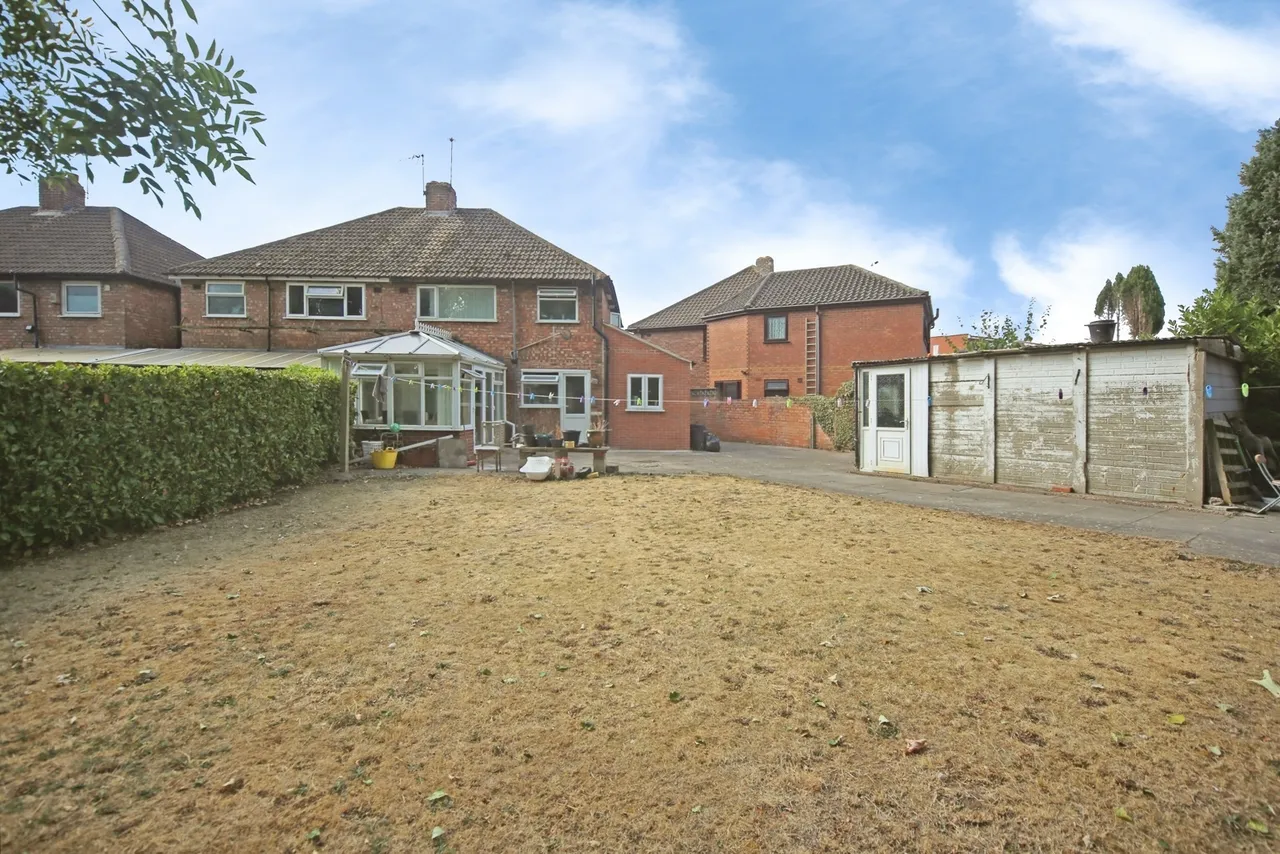 Hangleton Drive, Birmingham, B11, photo 2
