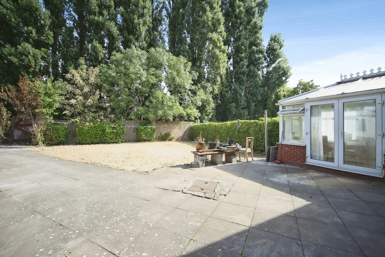 Hangleton Drive, Birmingham, B11, photo 13
