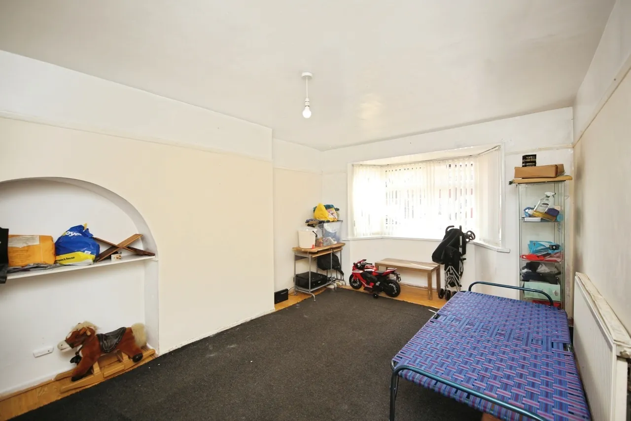 Hangleton Drive, Birmingham, B11, photo 7