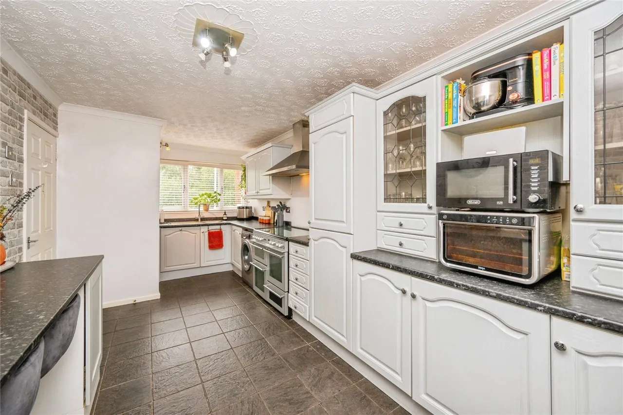 Moor Lane, TAMWORTH, Staffordshire, B77, photo 5