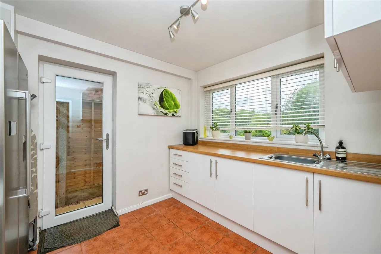 Moor Lane, TAMWORTH, Staffordshire, B77, photo 6