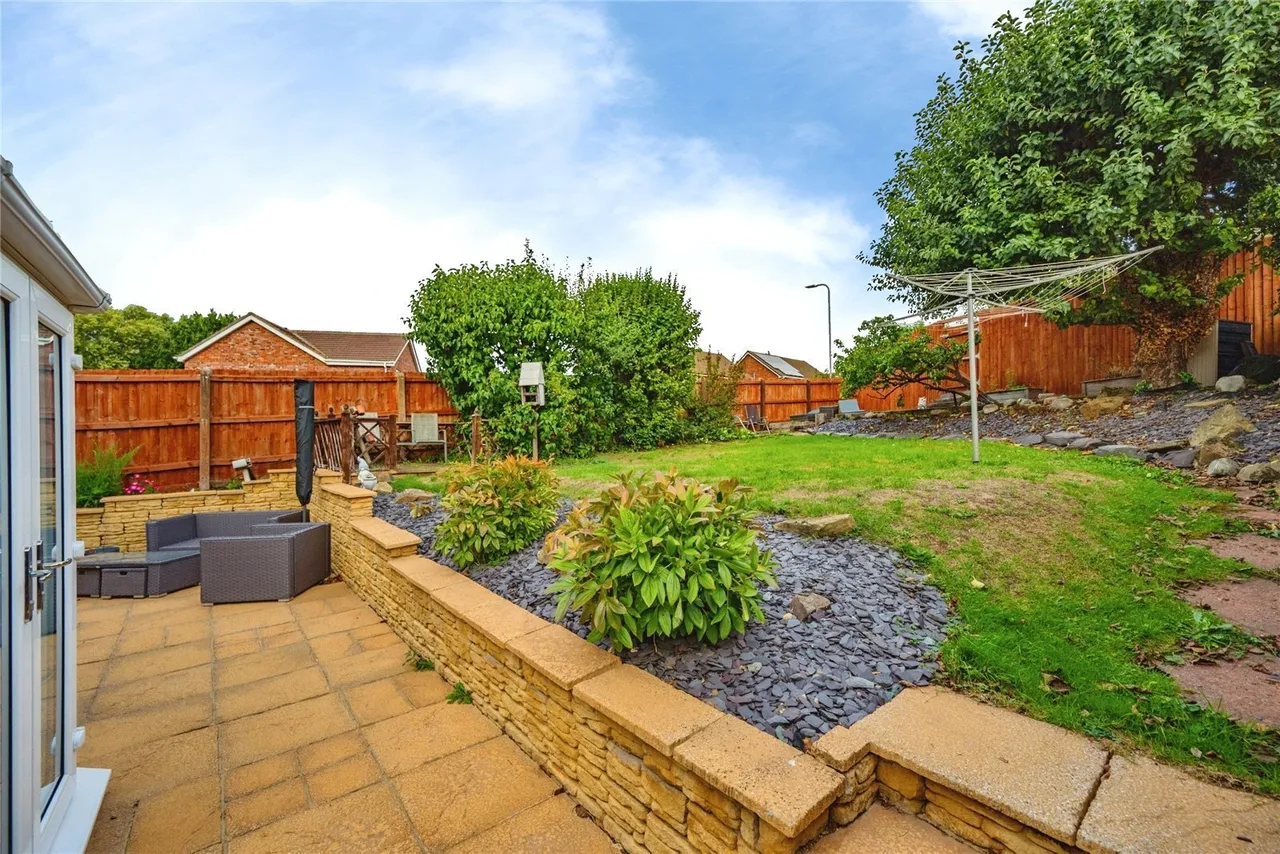 Moor Lane, TAMWORTH, Staffordshire, B77, photo 8