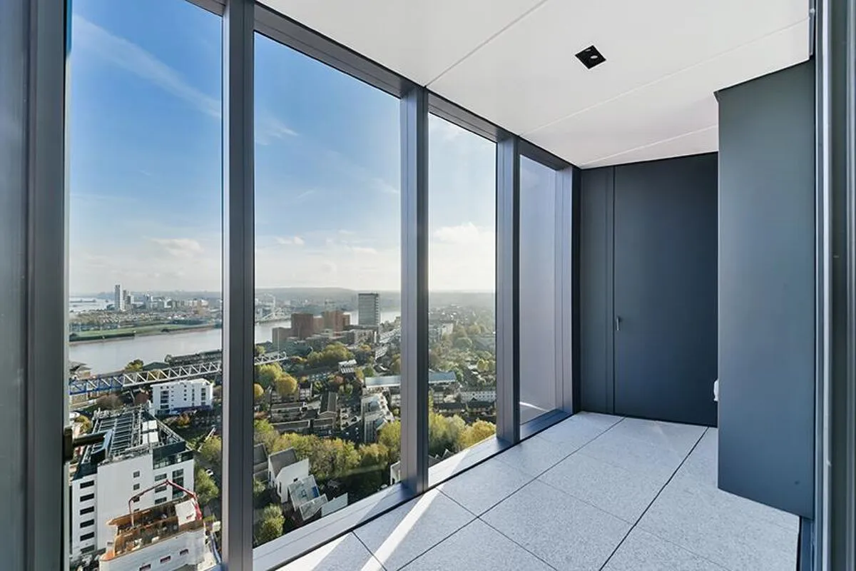 Amory Tower, Marsh Wall, E14, photo 4