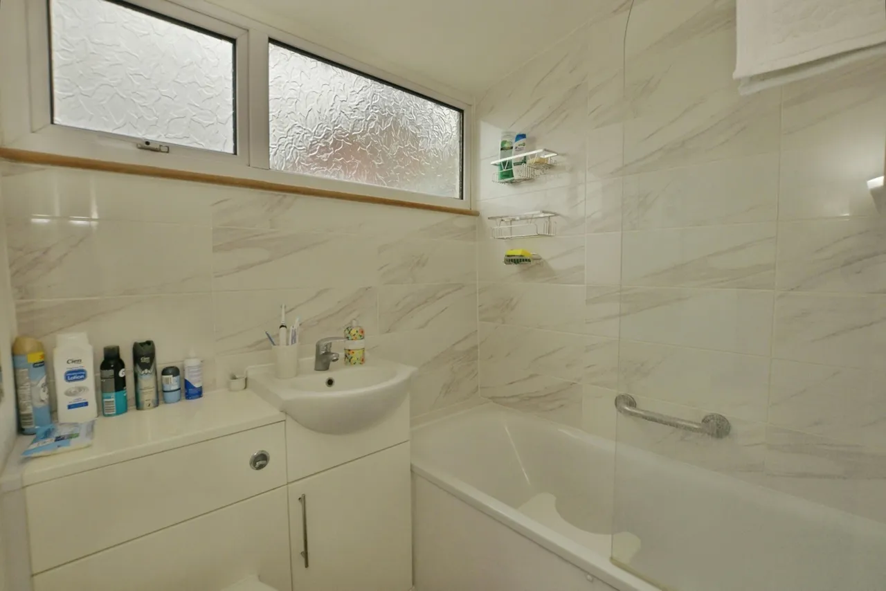 Cheriton Road, Folkestone, Kent, CT19, photo 10