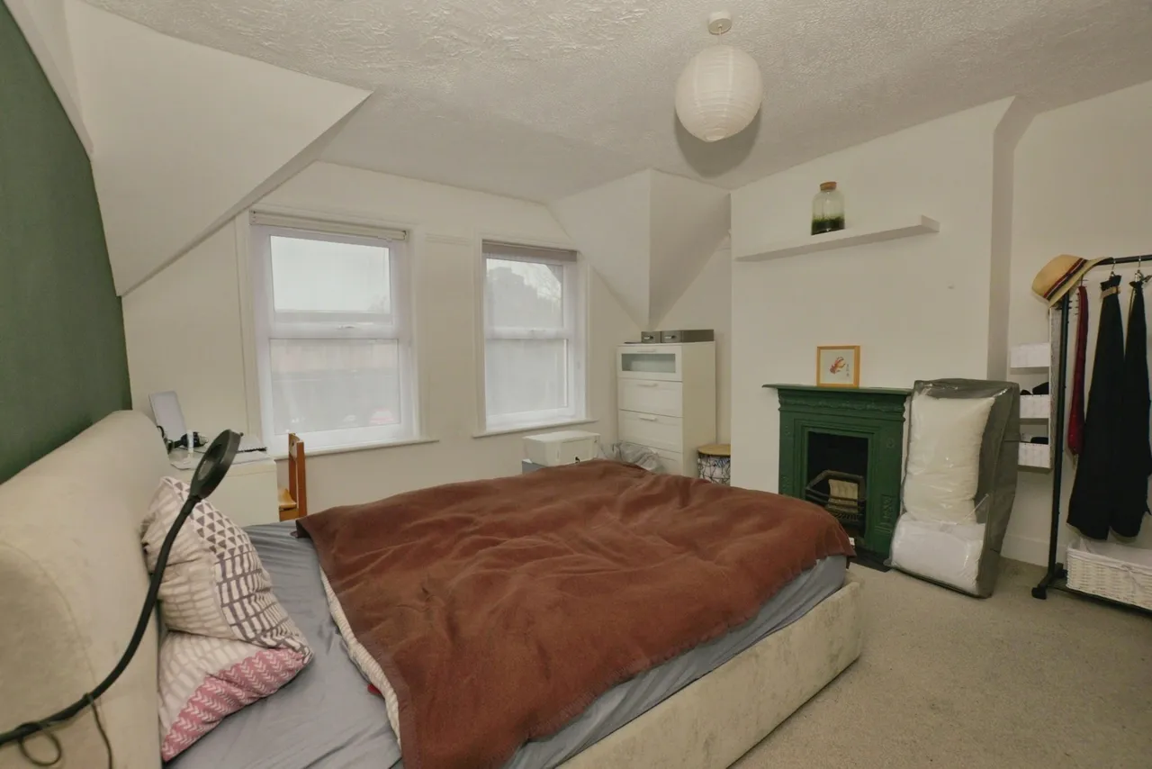 Cheriton Road, Folkestone, Kent, CT19, photo 6